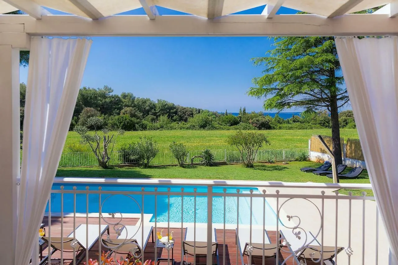 Astinian Villa Puntizela Pula 0*,  Croatia